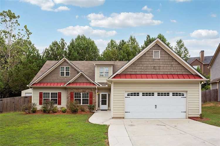 1109 Sandy Bank Court Auburn, GA 30011