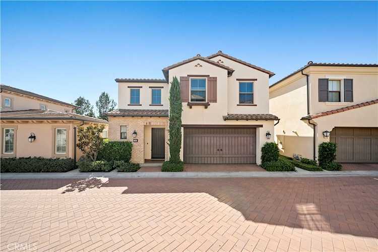 121 Stallion Irvine, CA 92602