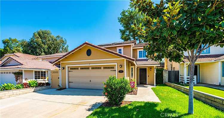 1726 S Mammoth Place Escondido, CA 92029