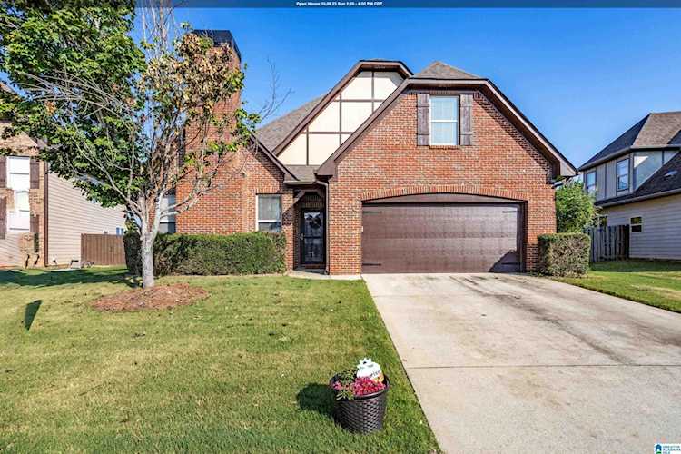 1319 Mountain Lane Gardendale, AL 35071