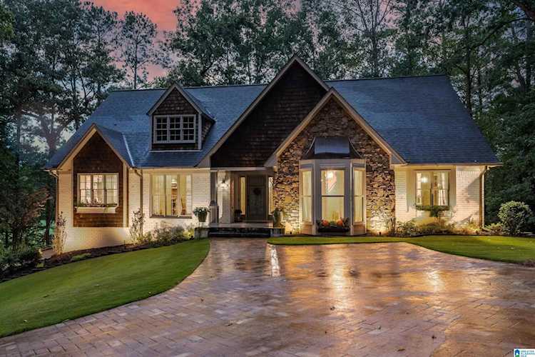 1106 Water Edge Court Hoover, AL 35244