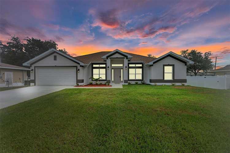 23042 Elmira Blvd Port Charlotte, FL 33980