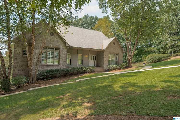 5762 Meadowview Drive Trussville, AL 35173
