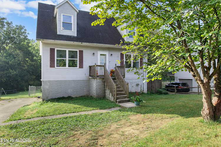 6600 Bay Circle Dr Knoxville, TN 37918