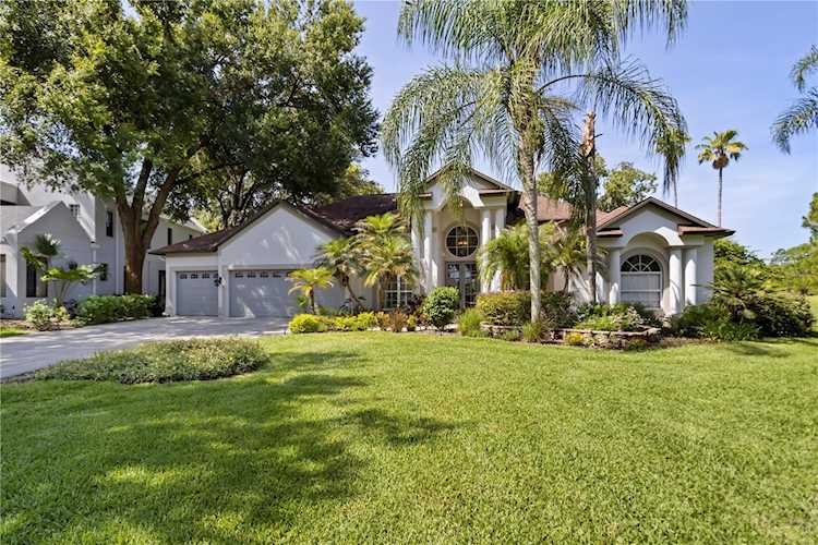 5101 Rolling Fairway Dr Valrico, FL 33596