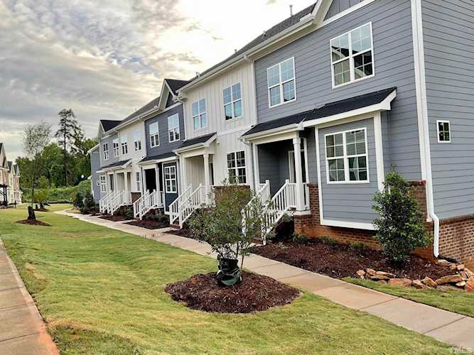810 Laurel Gate Drive Wake Forest, NC 27587