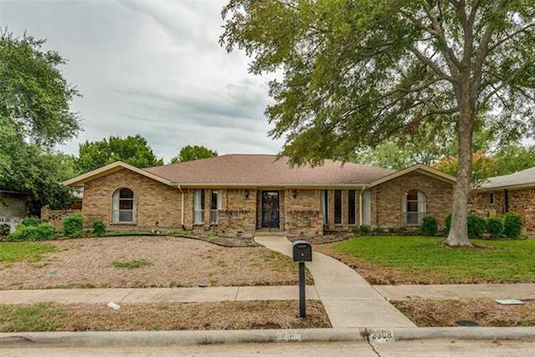 2308 Kidwell Circle Plano, TX 75075