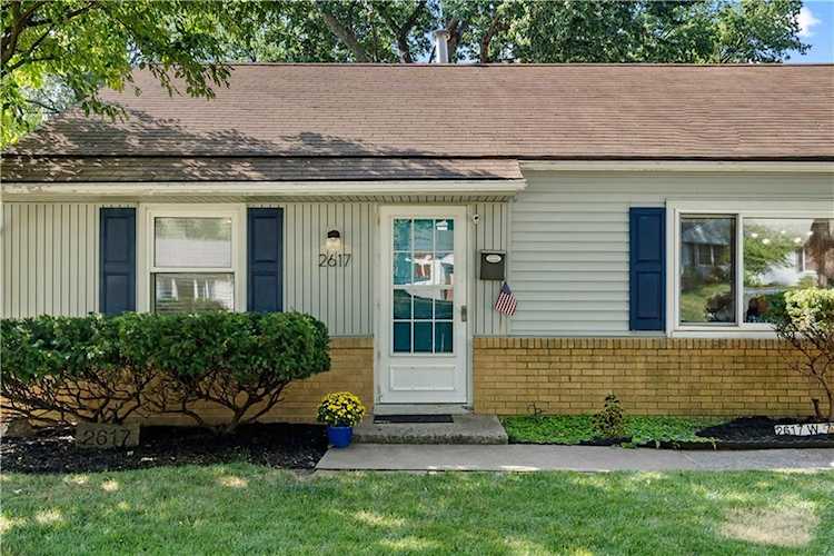 2617 W 77th St Prairie Village, KS 66208