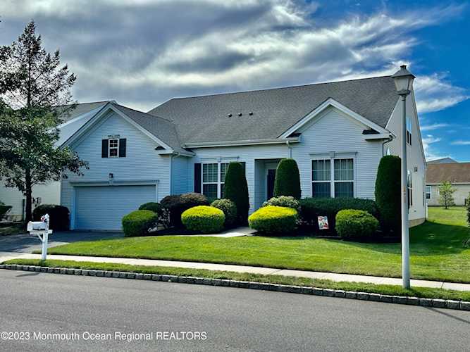 240 Mirage Blvd Barnegat, NJ 08005