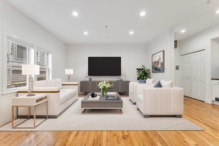 202 K Street #4 Boston, MA 02127