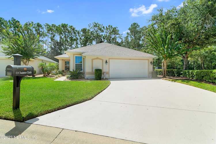 114 Raintree CIR Palm Coast, FL 32164