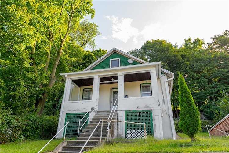 23 Beech St Waterbury, CT 06704