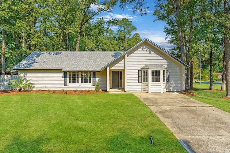3236 Springdale Dr Tallahassee, FL 32312