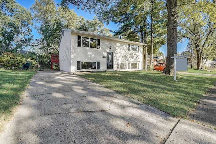 2832 Millvale Street Columbus, OH 43232