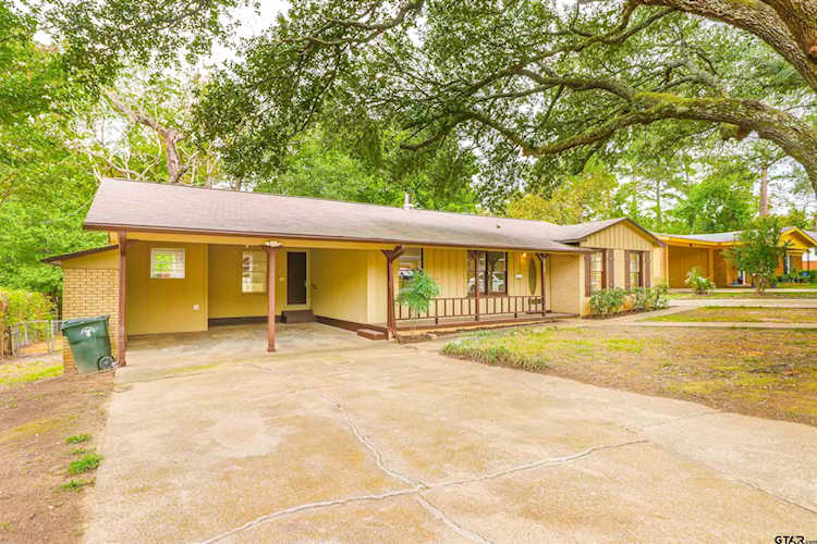 2012 Crestwood Dr Tyler, TX 75701