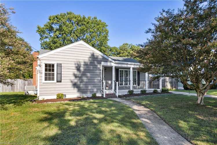 5444 Jo Ann Dr Portsmouth, VA 23703