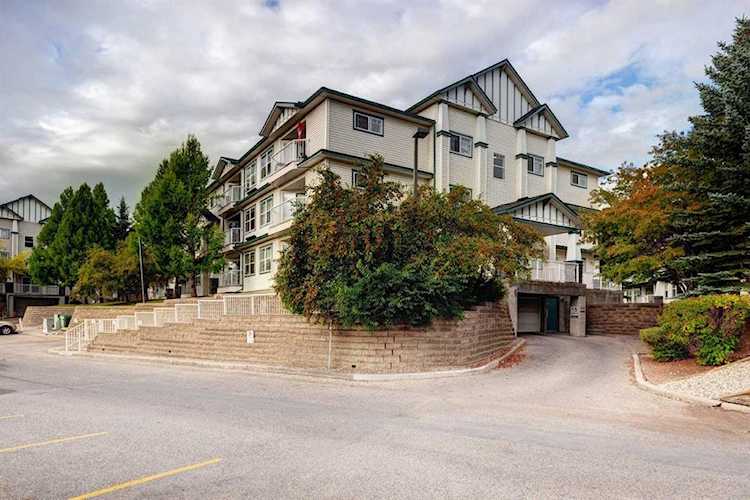 7 Somervale View SW #304 Calgary, AB T2Y 4A9