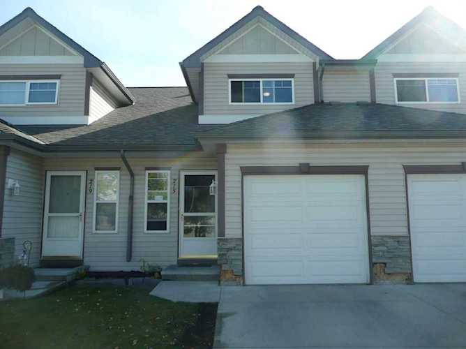 215 Millview Green SW Calgary, AB T2Y 3W1