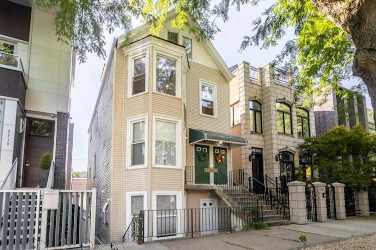 2512 N Marshfield Ave Chicago, IL 60614