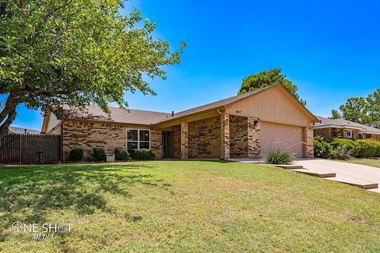 4417 Beall Boulevard Abilene, TX 79606