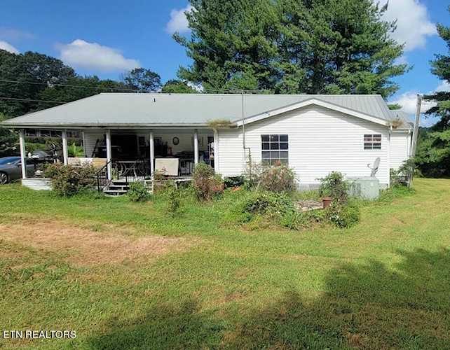 3295 Long Creek Rd Parrottsville, TN 37843
