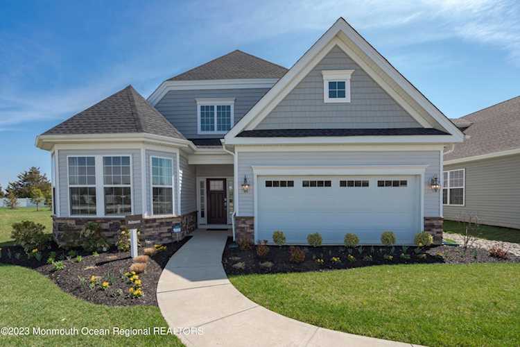 40 Keeneland Rd Plumsted, NJ 08533