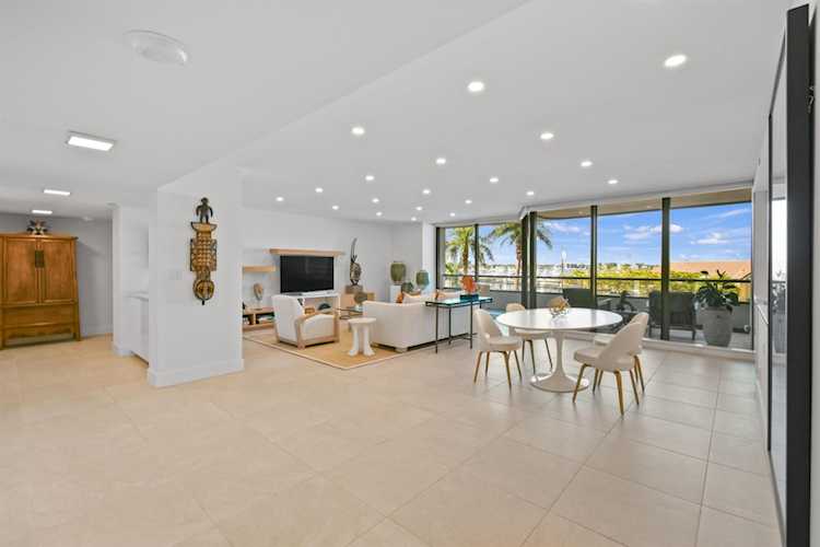 100 Lakeshore Drive #254 North Palm Beach, FL 33408