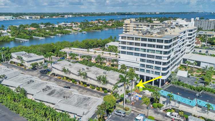 3601 S Ocean Boulevard #301 South Palm Beach, FL 33480