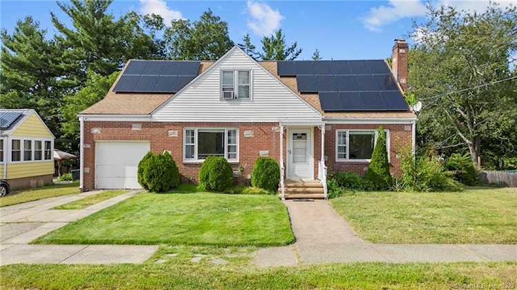 237 Highland St West Haven, CT 06516