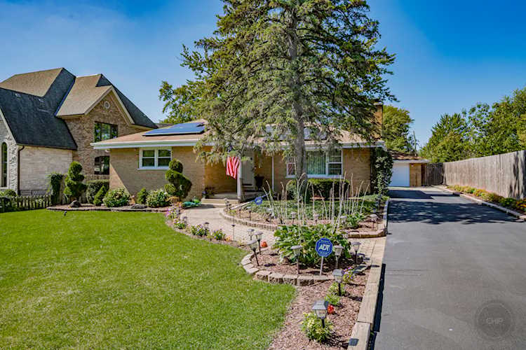 278 Oxford Ave Clarendon Hills, IL 60514