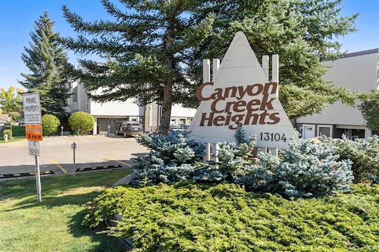 13104 Elbow Dr SW #111 Calgary, AB T2W 2P2
