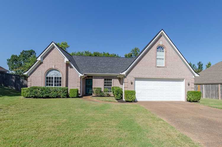 3179 Santa Valley St Bartlett, TN 38133