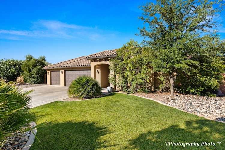 2202 Salt Cedar DR Washington, UT 84780