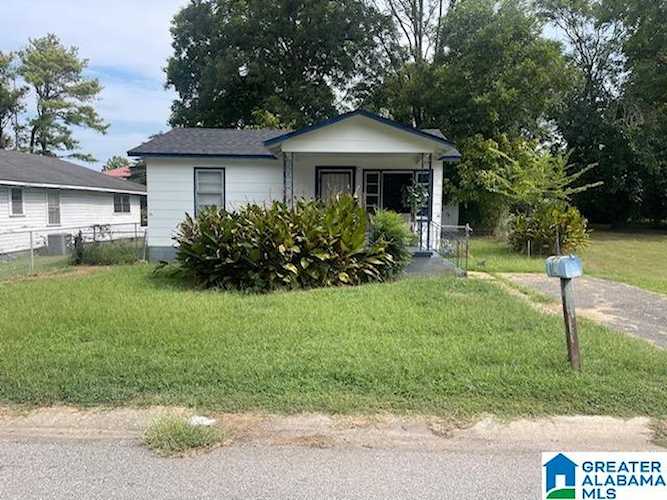 1327 N 25th Place Bessemer, AL 35020
