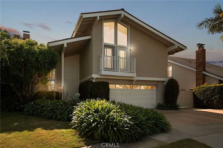 1627 Port Stirling Place Newport Beach, CA 92660 | MLS PW23149397 Photo 1