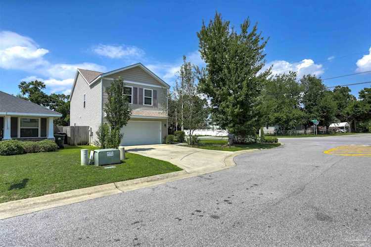 499 Portside Dr Pensacola, FL 32507