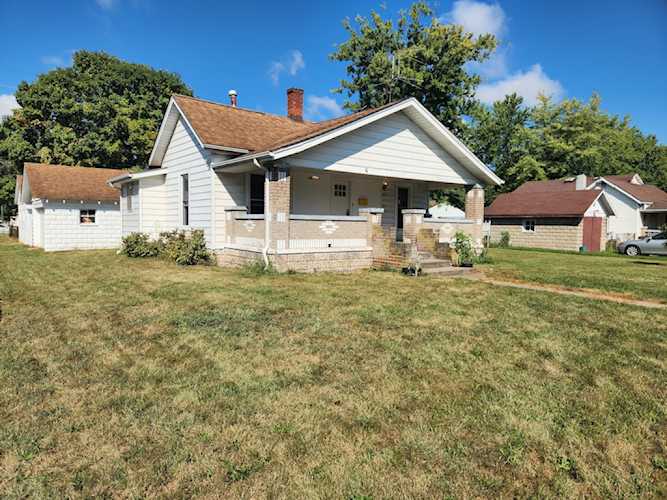 242 Hege Ave Columbus, IN 47201