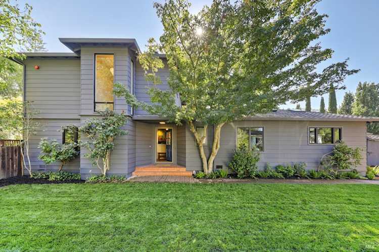 2 Shanley Lane Ross, CA 94957
