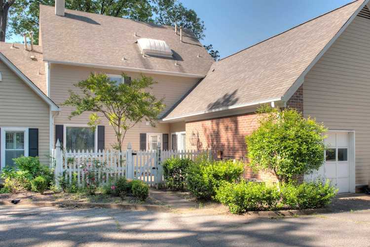 3484 Central Ave Memphis, TN 38111