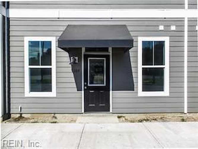 641 Ragged Island Rd #104 Chesapeake, VA 23324
