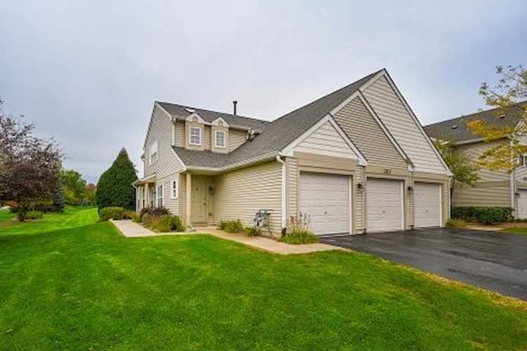 2919 Rutland Circle #204 Naperville, IL 60564
