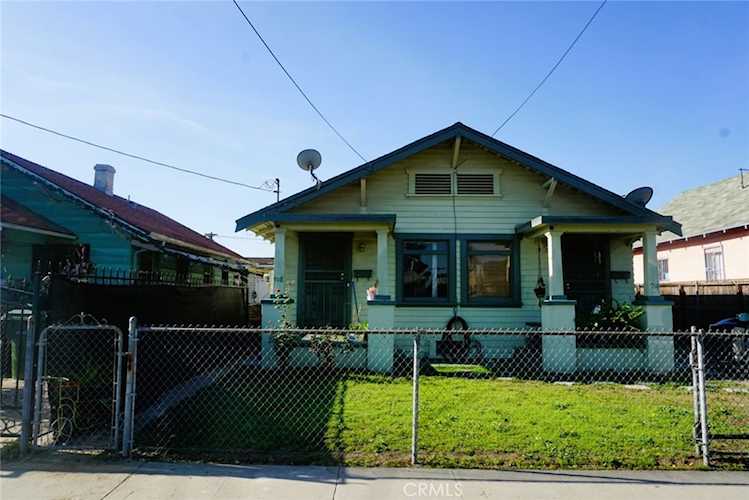 708 W 53rd St Los Angeles, CA 90037