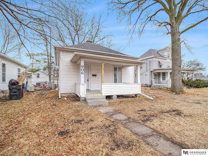 606 N 8 St Beatrice, NE 68310