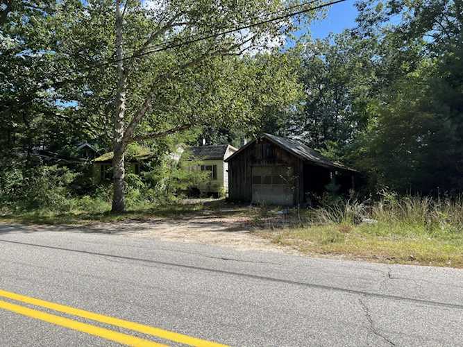 127 Flaggy Meadow Rd Buxton, ME 04093