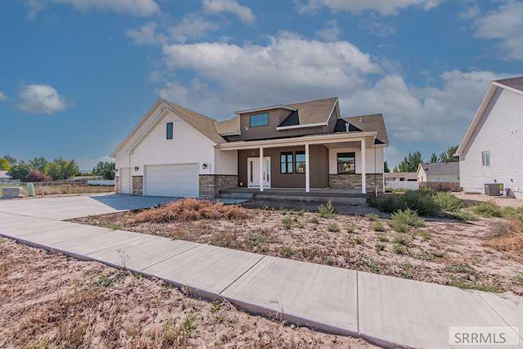3154 Lin Road Idaho Falls, ID 83401