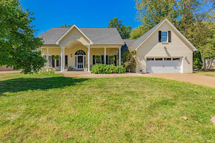 8838 Yorktown Road Evansville, IN 47725