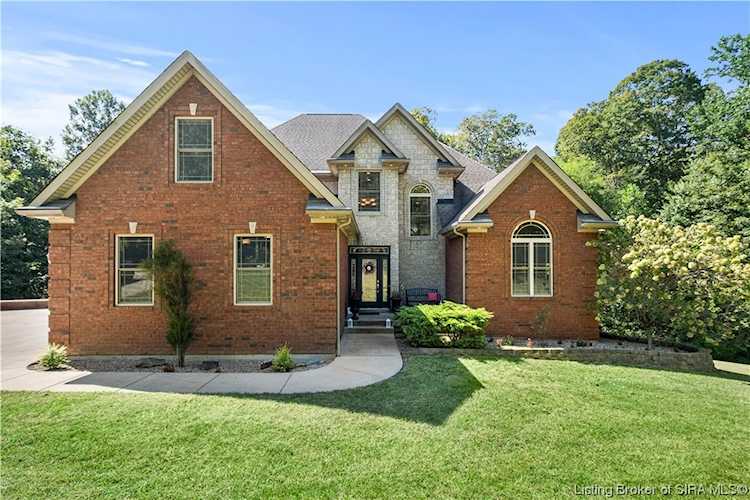 5077 Stiller Rd Floyds Knobs, IN 47119