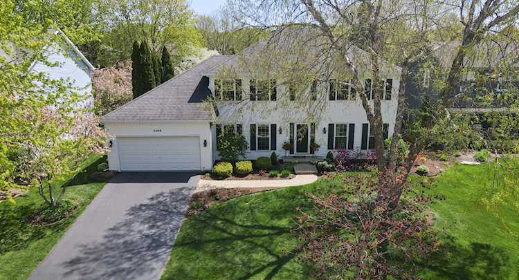 2468 Barkdoll Rd Naperville, IL 60565