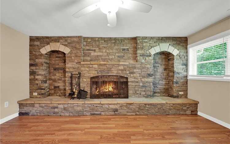 2817 Ga 180 Blairsville, GA 30512