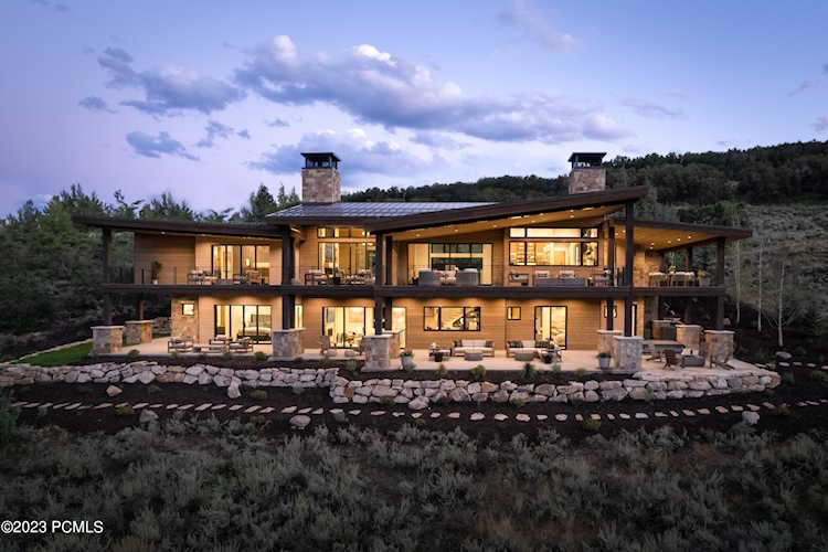 9406 N Uinta Dr Kamas, UT 84036